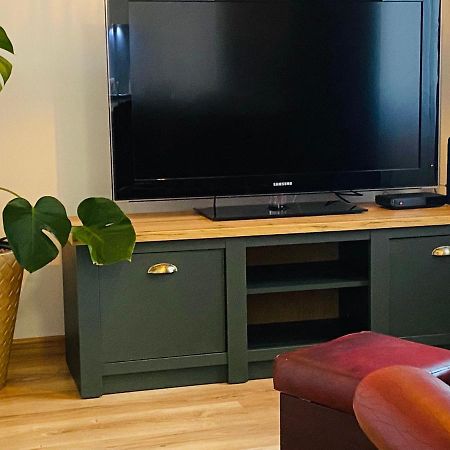 Apartamenty Teatralne Gorzow Wielkopolski Luaran gambar