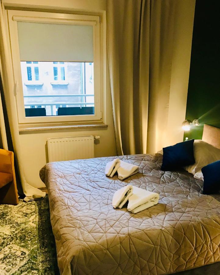 Apartamenty Teatralne Gorzow Wielkopolski Luaran gambar