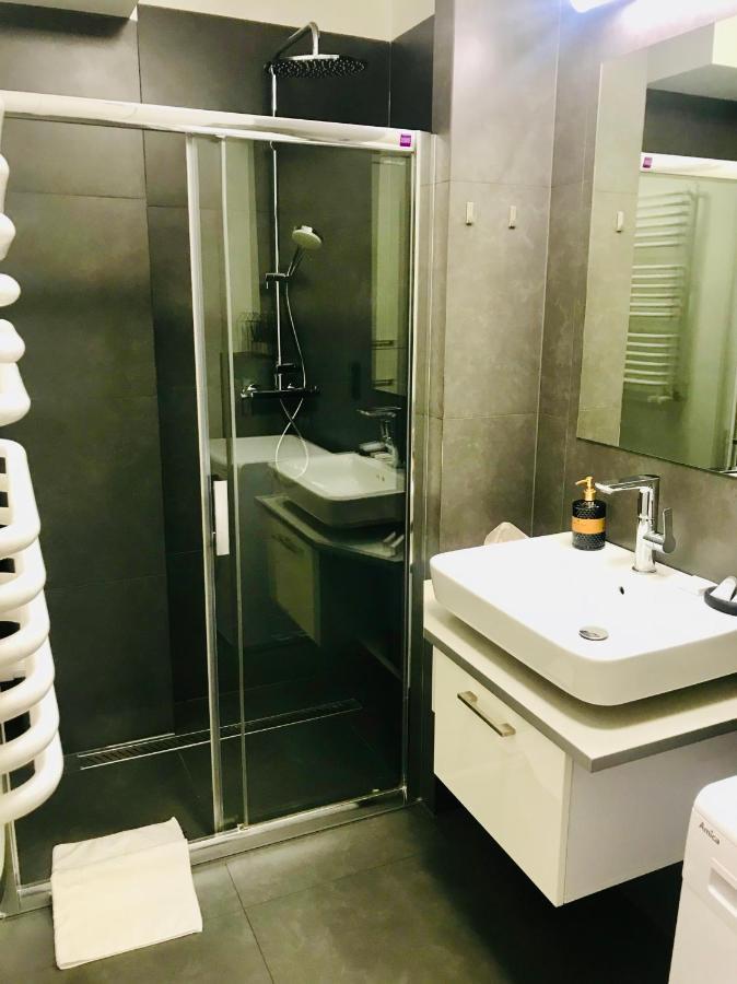 Apartamenty Teatralne Gorzow Wielkopolski Luaran gambar