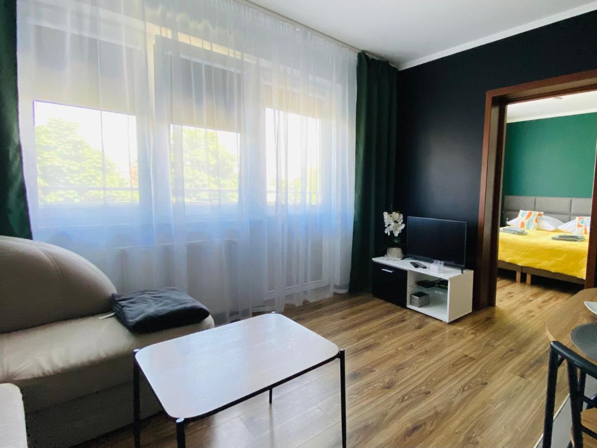 Apartamenty Teatralne Gorzow Wielkopolski Luaran gambar