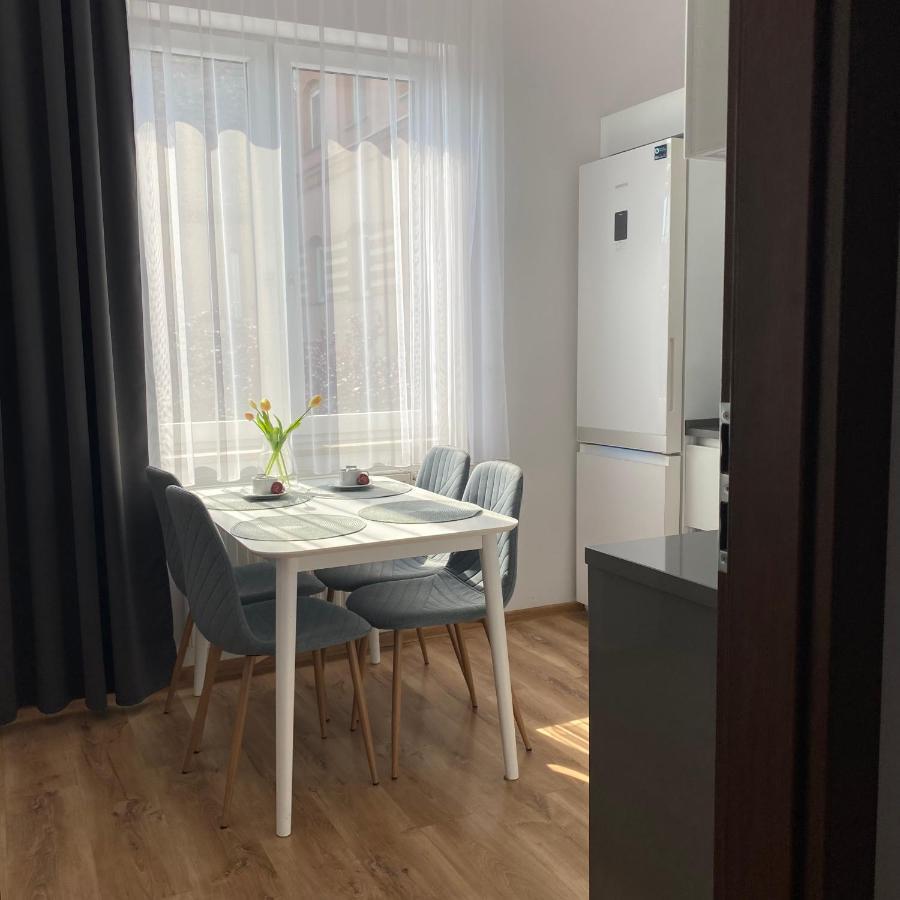 Apartamenty Teatralne Gorzow Wielkopolski Luaran gambar